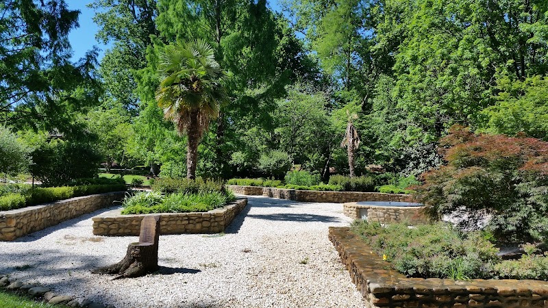 McComb Park/Beaver Memorial Garden