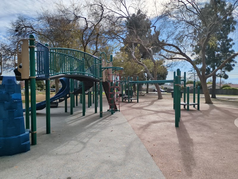 Sunnyhills Albert Augustine Jr. Memorial Park