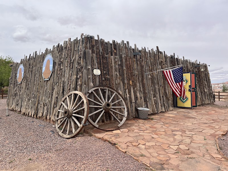 Navajo Shadehouse Museum