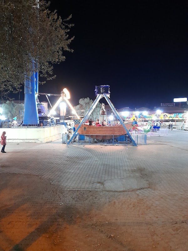 Aktur Lunapark
