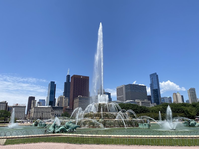 Clarence F. Buckingham Memorial Fountain
