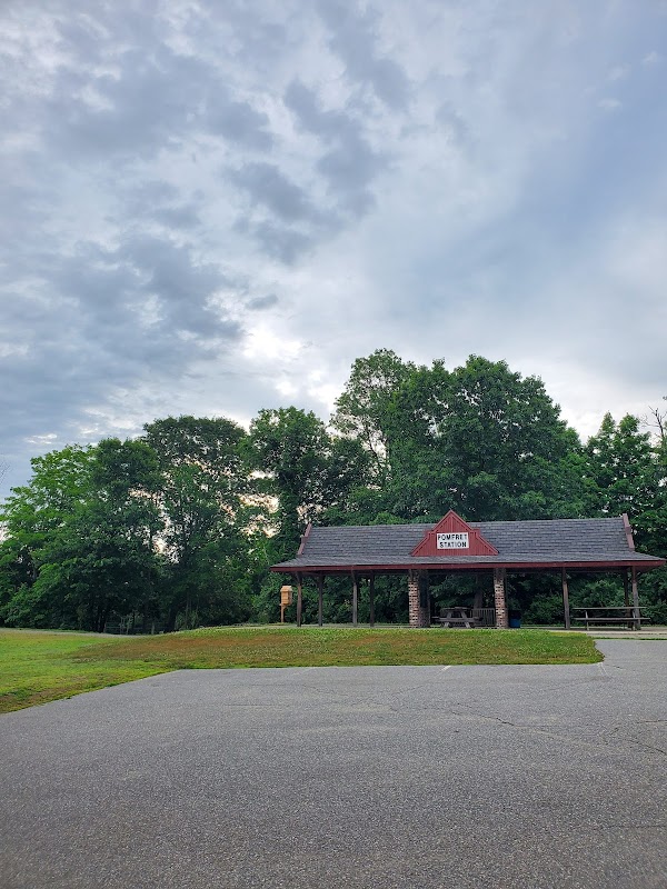 Airline Trail Parking