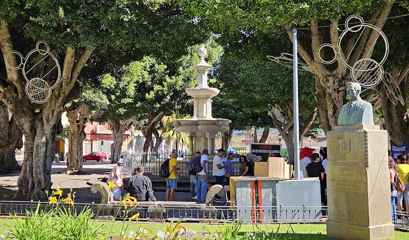 Statue Guillermo Perera y Aluarez