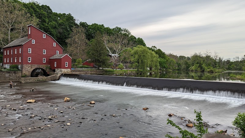 Red Mill Museum Village