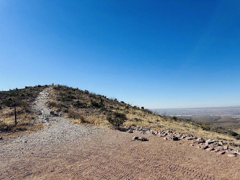 Upper Sunset Trailhead