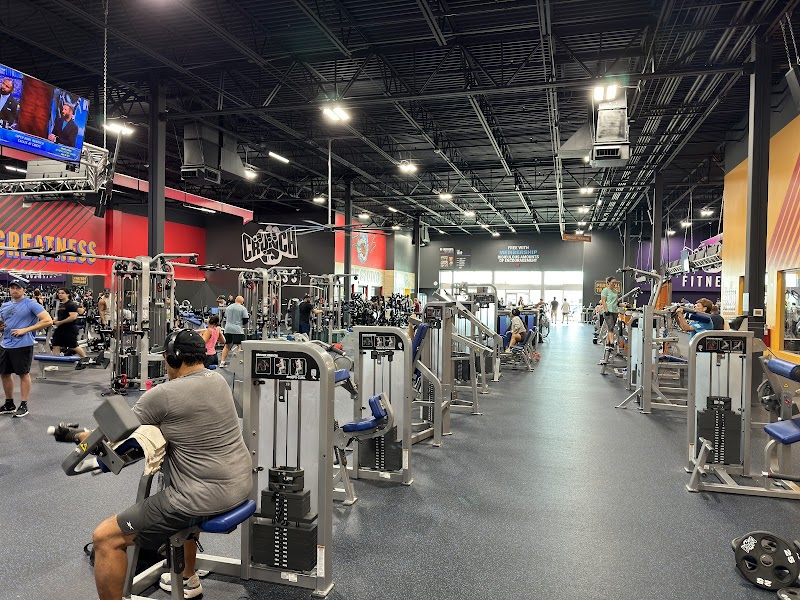 Crunch Fitness - Parrish