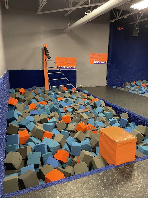 Altitude Trampoline Park - Cincinnati-Anderson