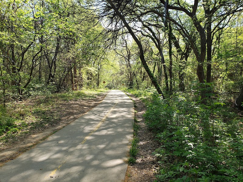 Trinity Trails Oakmont Park Trailhead