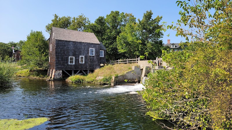 Connetquot River State Park Preserve