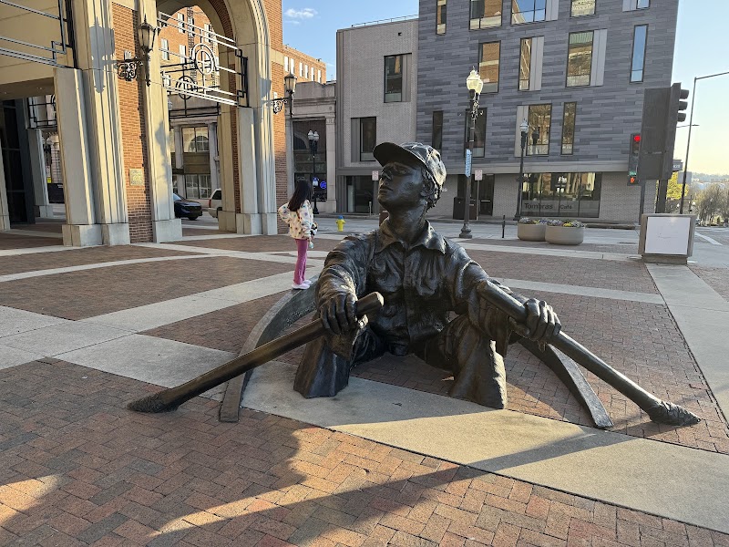 Rowing Man Statue in Knoxville, TN