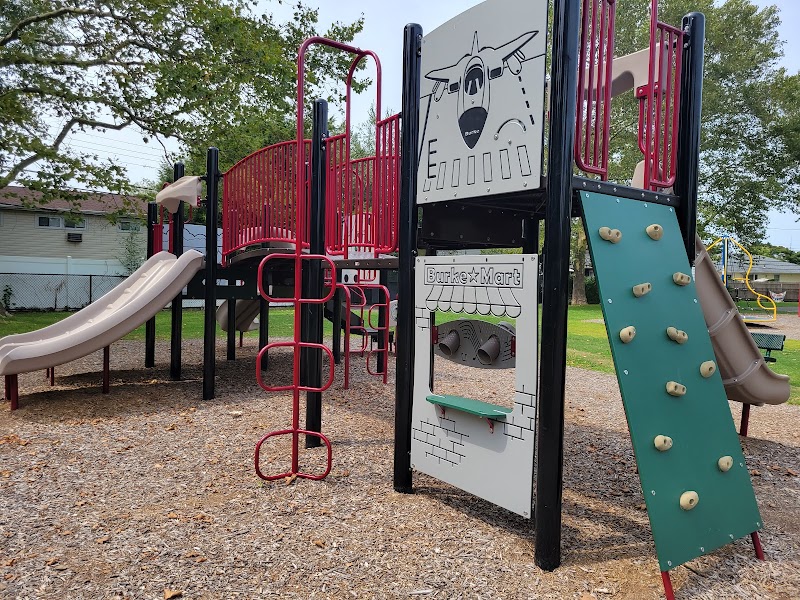 Town of Oyster Bay Neighborhood Park Syosset S07