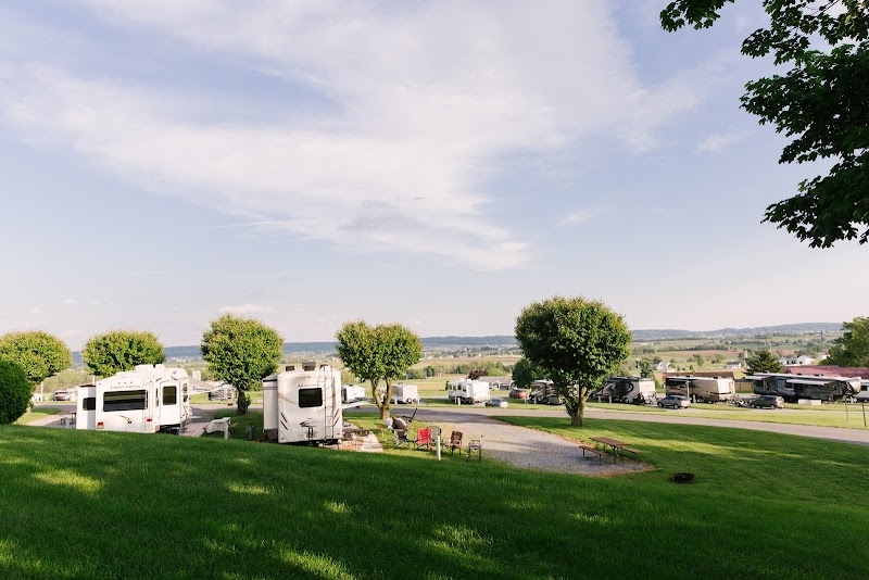 Lancaster / New Holland KOA Journey