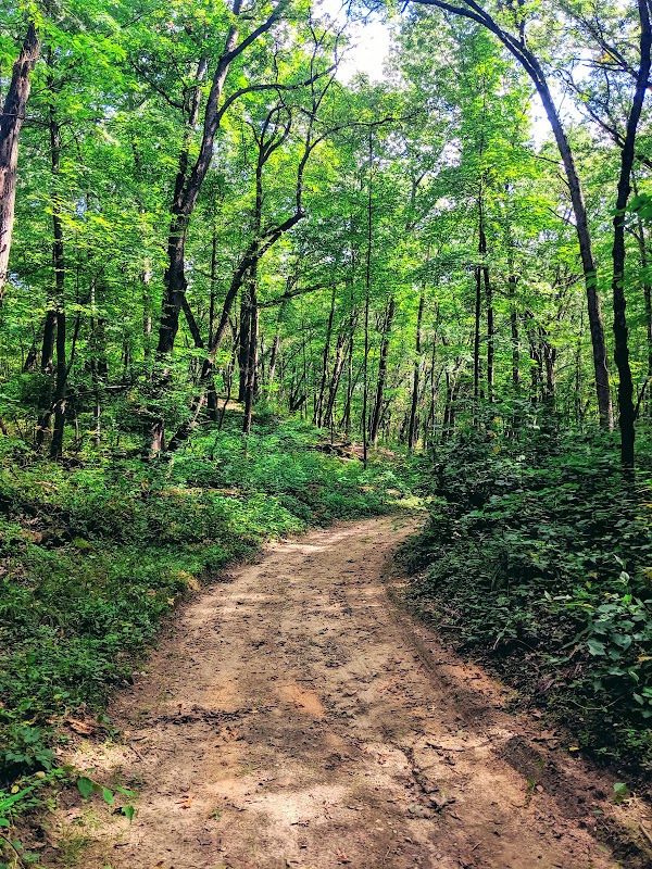 Independence Oaks Trailhead