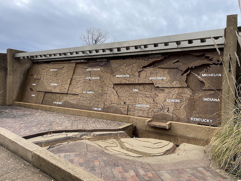 The Mississippi Riverwalk