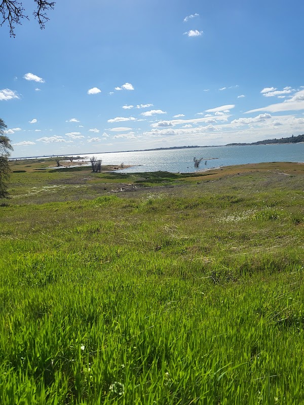 The Oaks Nature Trail