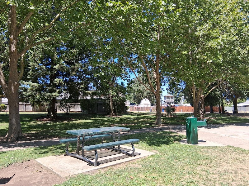 Woodbridge Community Park