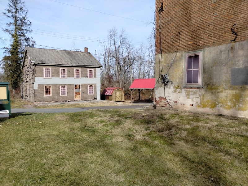 Fricks Lock Trail Head