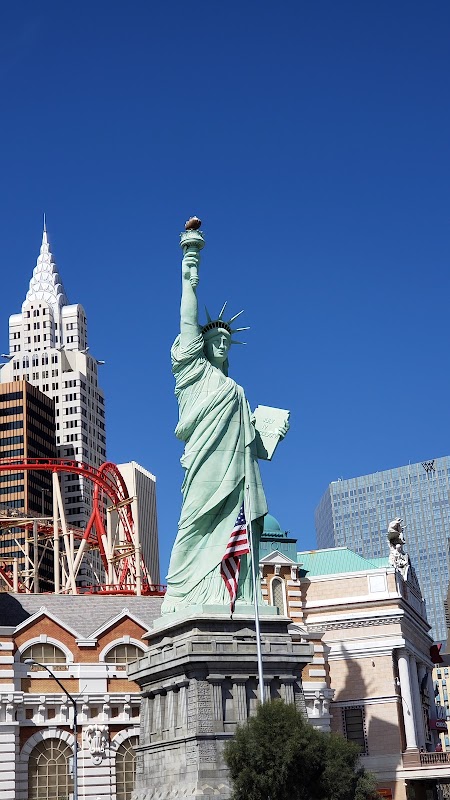 Replica Statue of Liberty