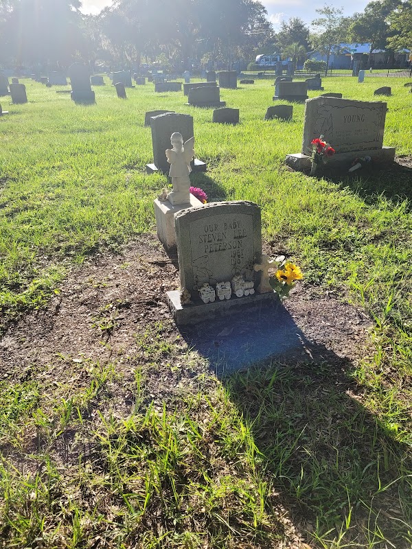 Mount Peace Cemetery