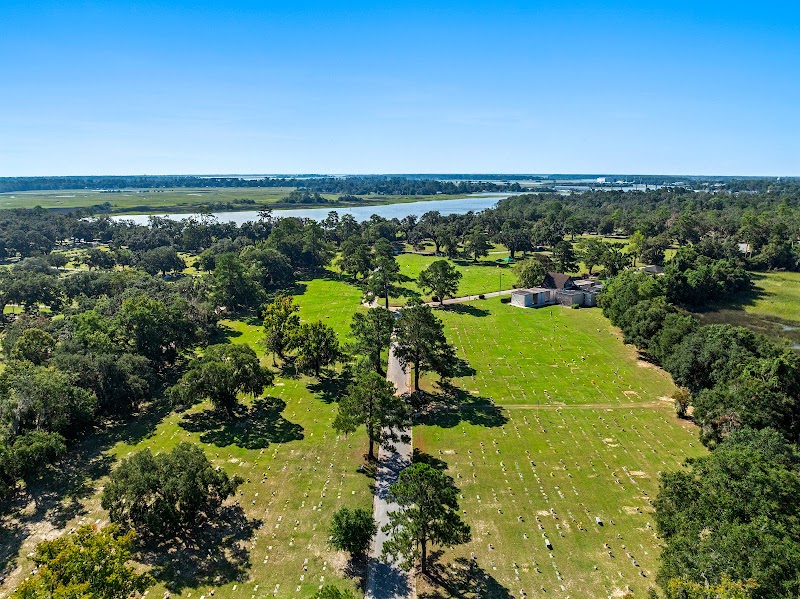 Forest Lawn Memory Gardens