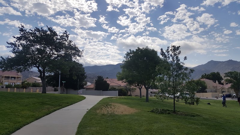 Embudo Hills Park