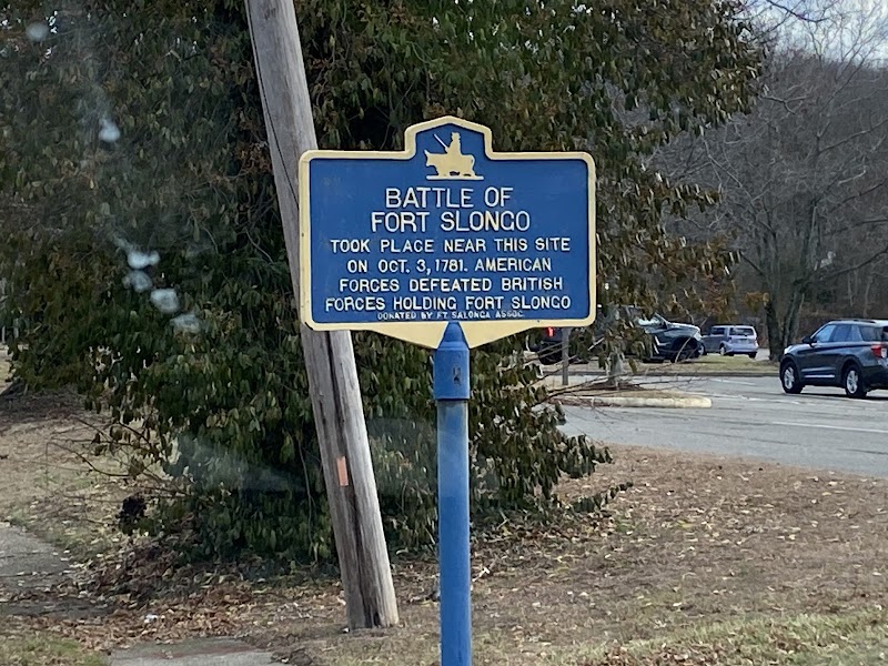 Fort Salonga Welcome Sign