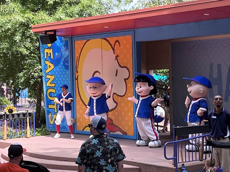 Charlie Brown's Wind Up