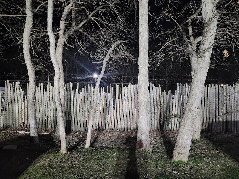 Super dope fence at laundry kindom commons