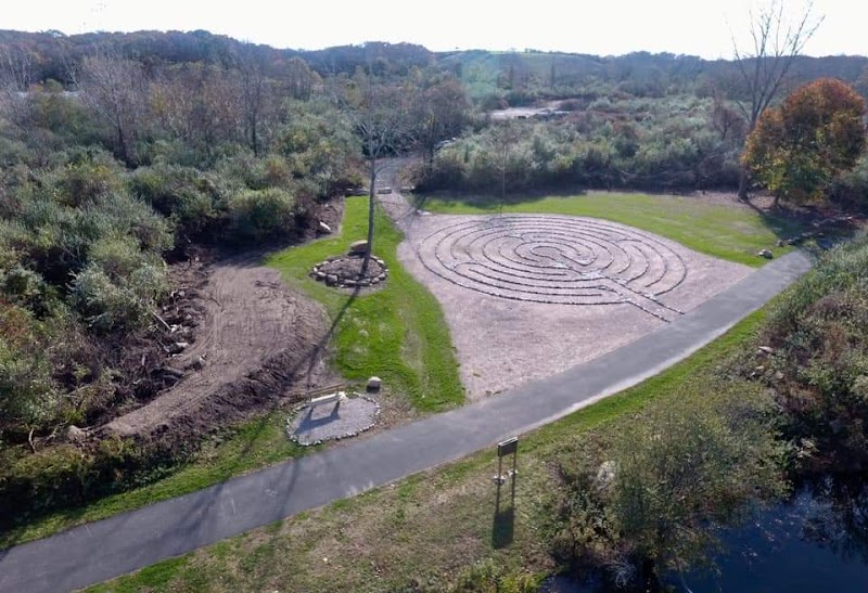 Tabor Trail Section of Shoreline Greenway Trail