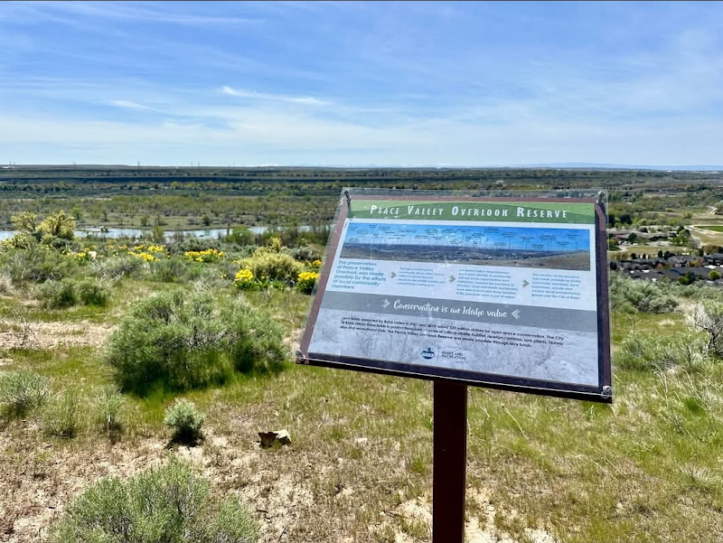 Peace Valley Overlook Reserve Trailhead
