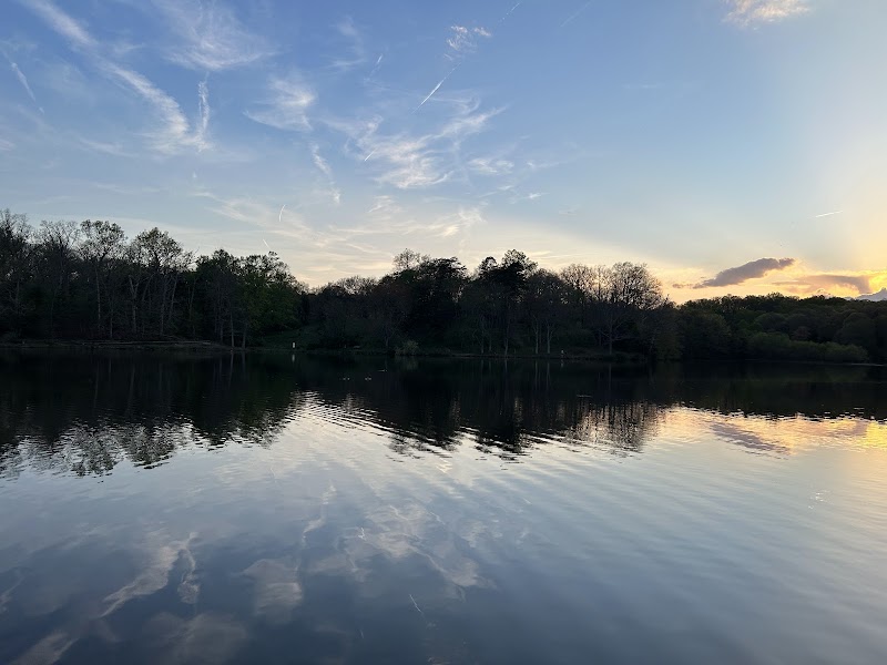 Lake Fairfax Park, Shelter J
