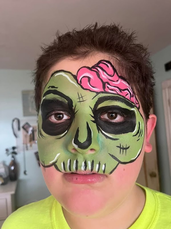 Fun Lizzie & Co. Party Entertainment, Face Painting and Foam Parties