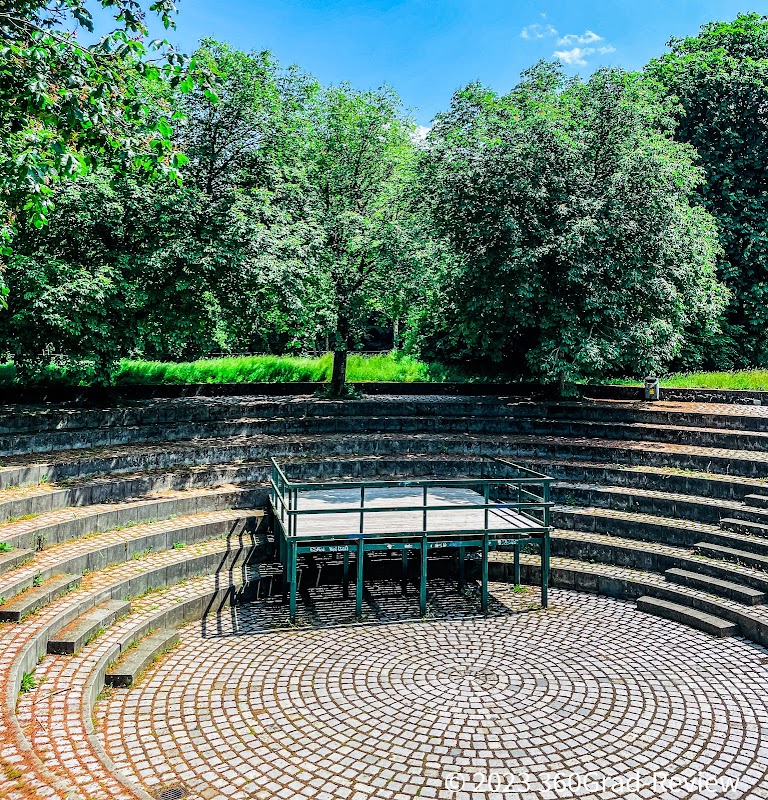 Theatron