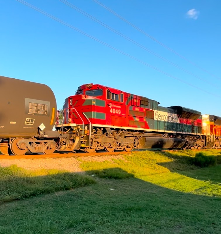 BNSF Casey Yard Railfan Spot