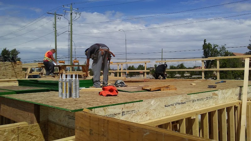 West Springs Star Plaza