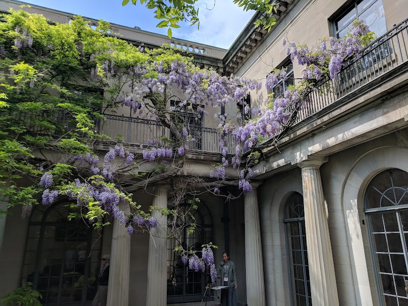 Van Vleck House & Gardens