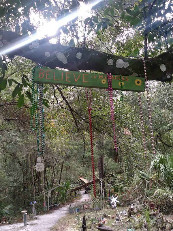 Horseshoe Park and Fairy Trail