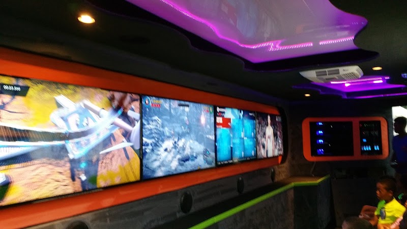 Oakcrest Neighborhood Recreation Center