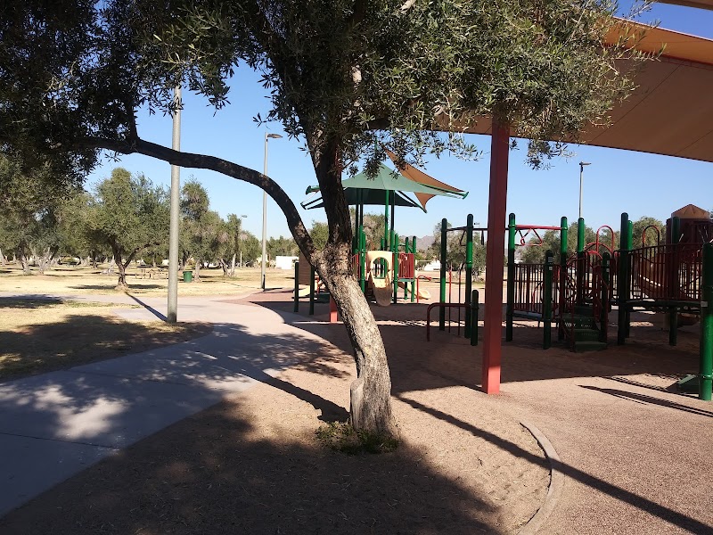 Los Olivos Public Park Place Plaza
