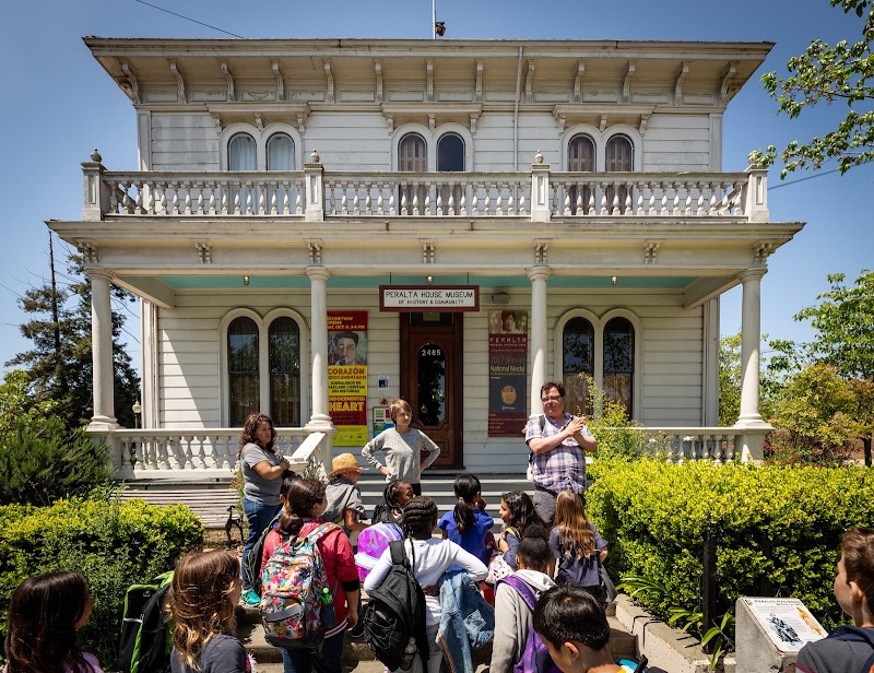 Peralta Hacienda Historical Park