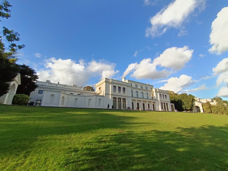 Gunnersbury Park