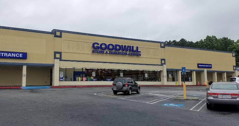 Shallowford Crossing Shopping Center