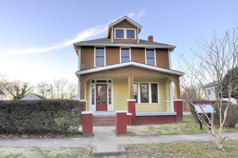The Newsome House Museum & Cultural Center