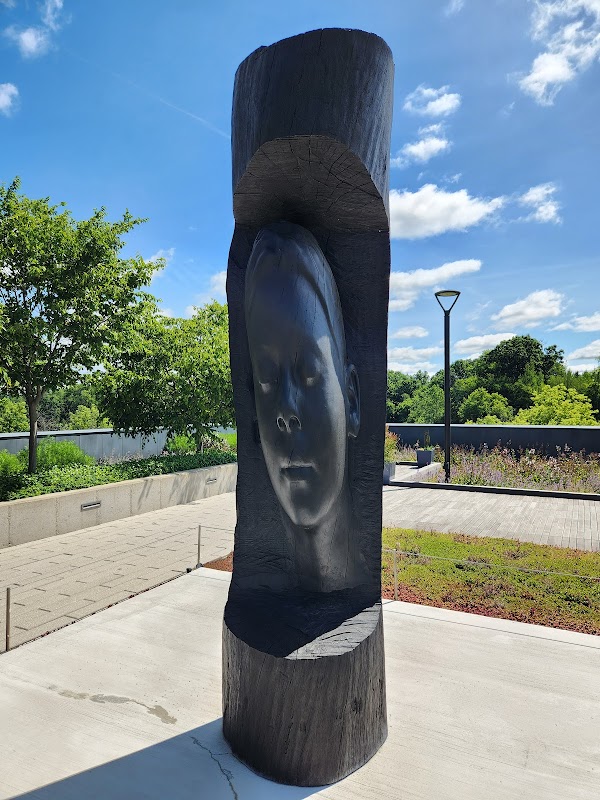 Stuart and Barbara Padnos Rooftop Sculpture Garden