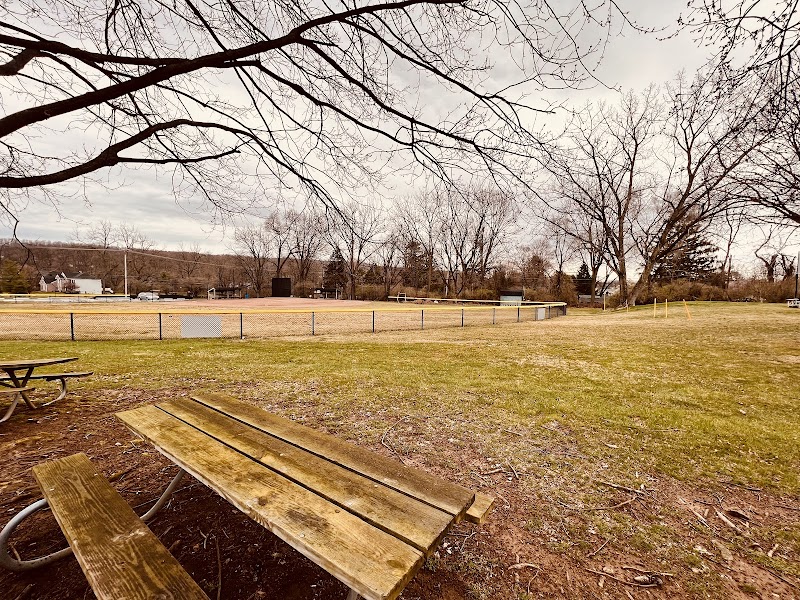 Meadowbrook Manor Park