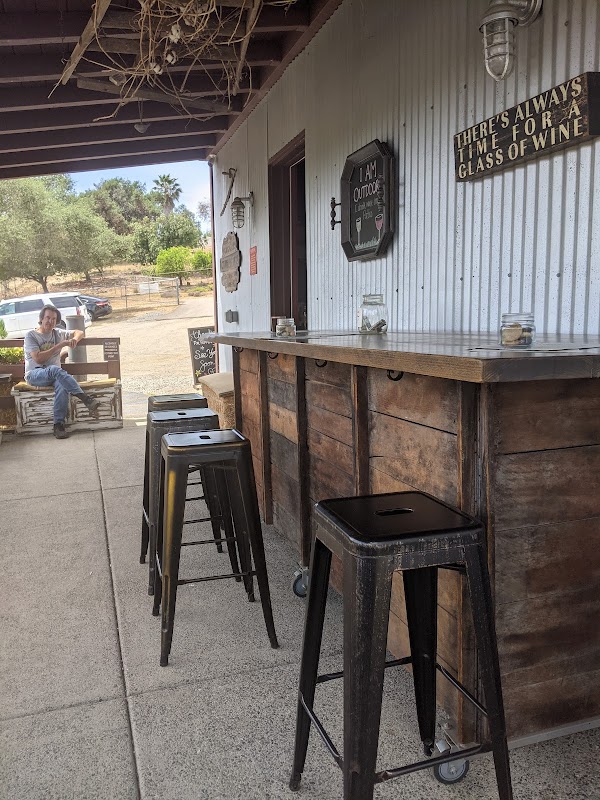 Myrtle Creek Vineyards