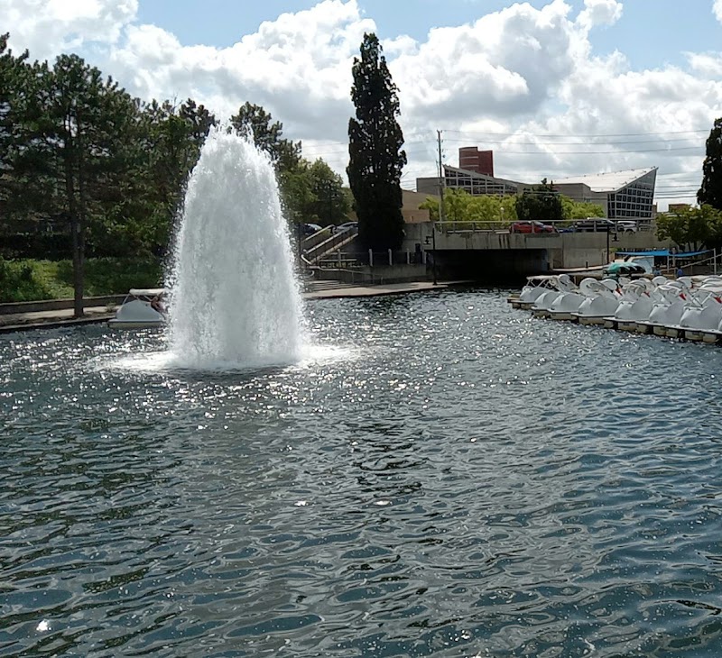 Canal Fountain