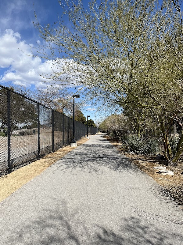 Angel Park Trailhead - West End