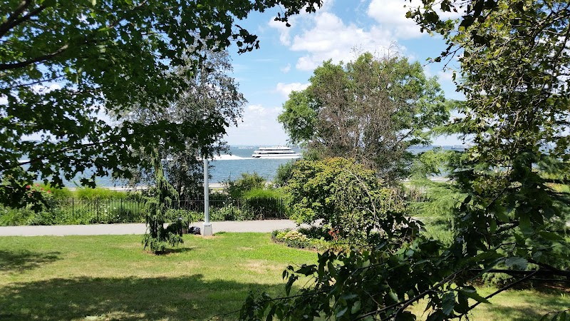 Narrows Botanical Gardens