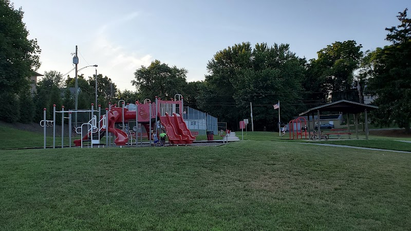 Laucks Memorial Park